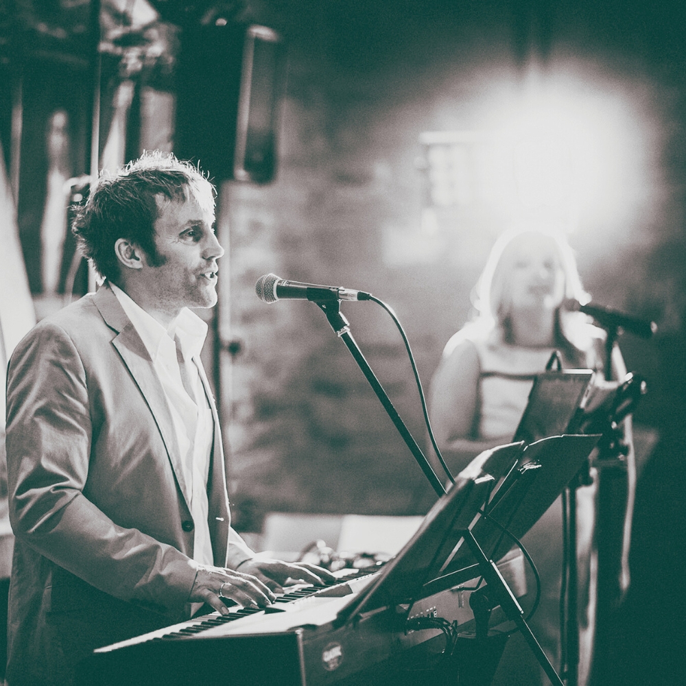 Dinner Music Firmenfeier Hochzeit Livegesang dezent zweistimmig
